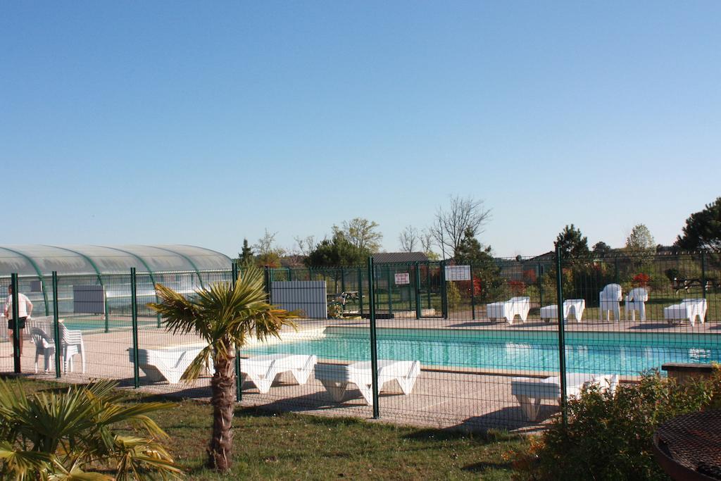 Cottages Du Lac De Miel Beynat Exteriér fotografie
