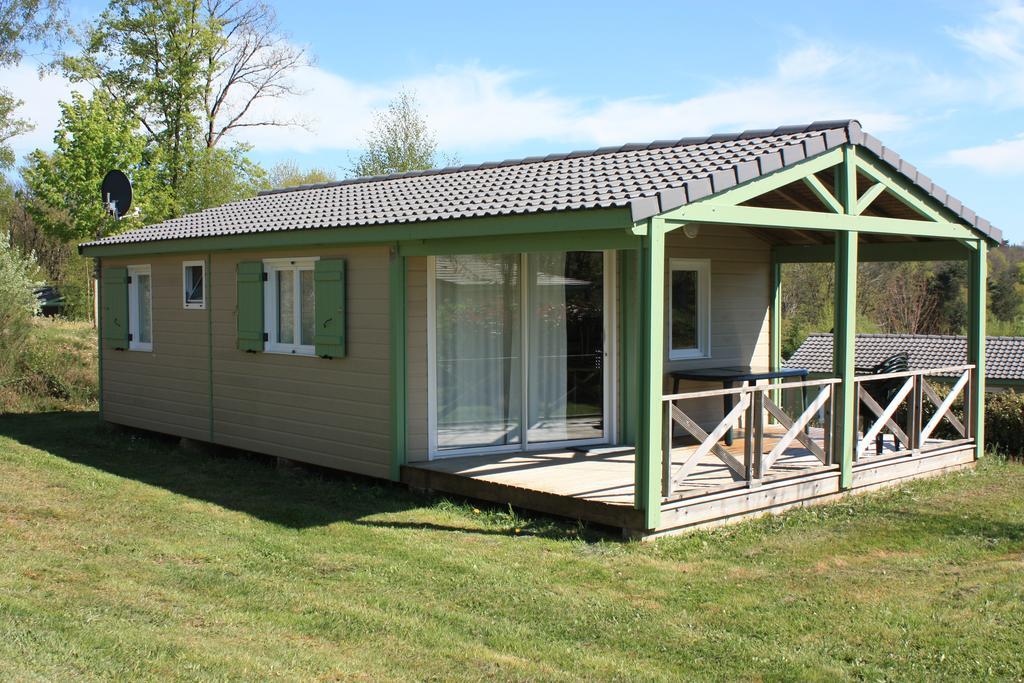 Cottages Du Lac De Miel Beynat Pokoj fotografie